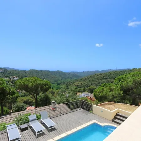 度假居 4 Bedroom Gorgeous In Sant Cebria De Vallalt