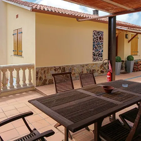 4 Bedroom Gorgeous In Sant Cebria De Vallalt Sant Cebrià de Vallalta