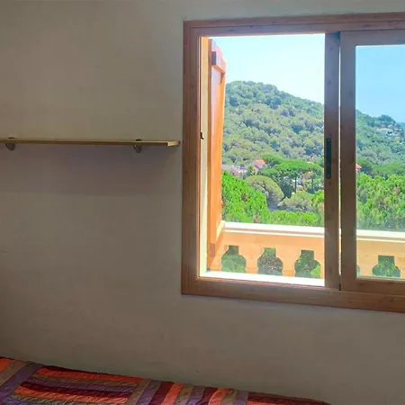 度假居 4 Bedroom Gorgeous In Sant Cebria De Vallalt Sant Cebrià de Vallalta