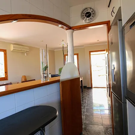 4 Bedroom Gorgeous In Sant Cebria De Vallalt * Sant Cebrià de Vallalta